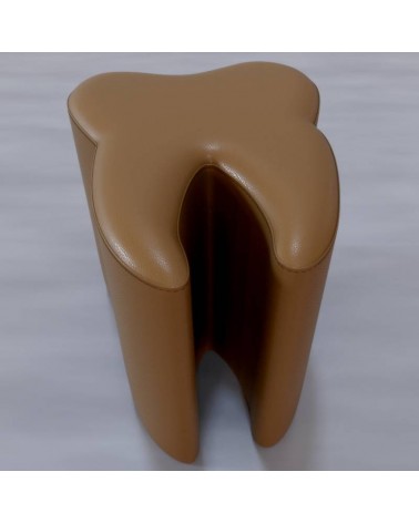POUF_dente_marrone
